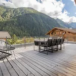 Seven Summits Apartment *