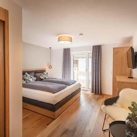 Apartment Seven Summits