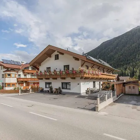 Seven Summits דירה